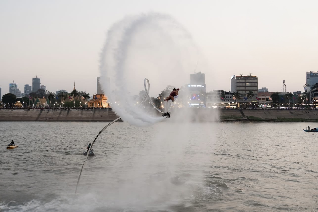 Fly Dance photo 5